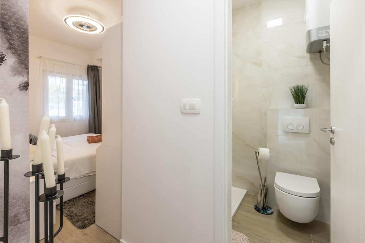 Mila Apartment Kastela Exterior photo